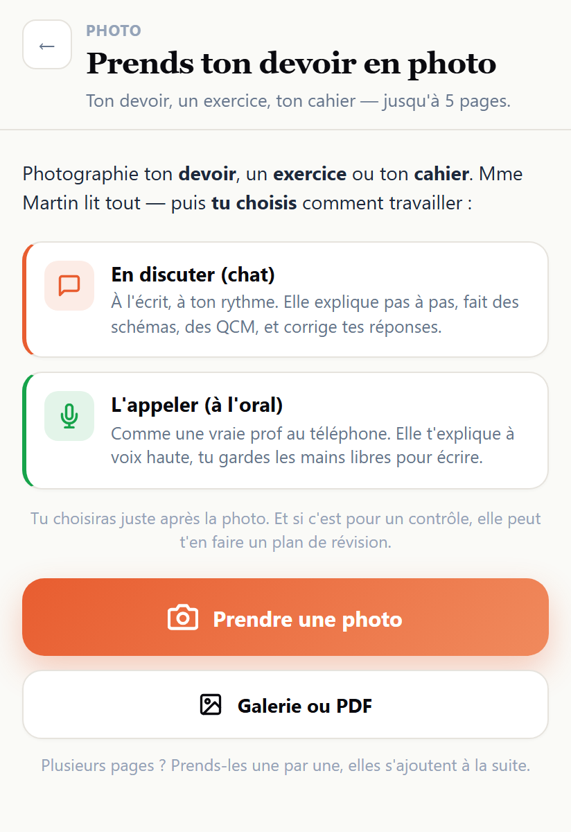 Il prend son devoir en photo